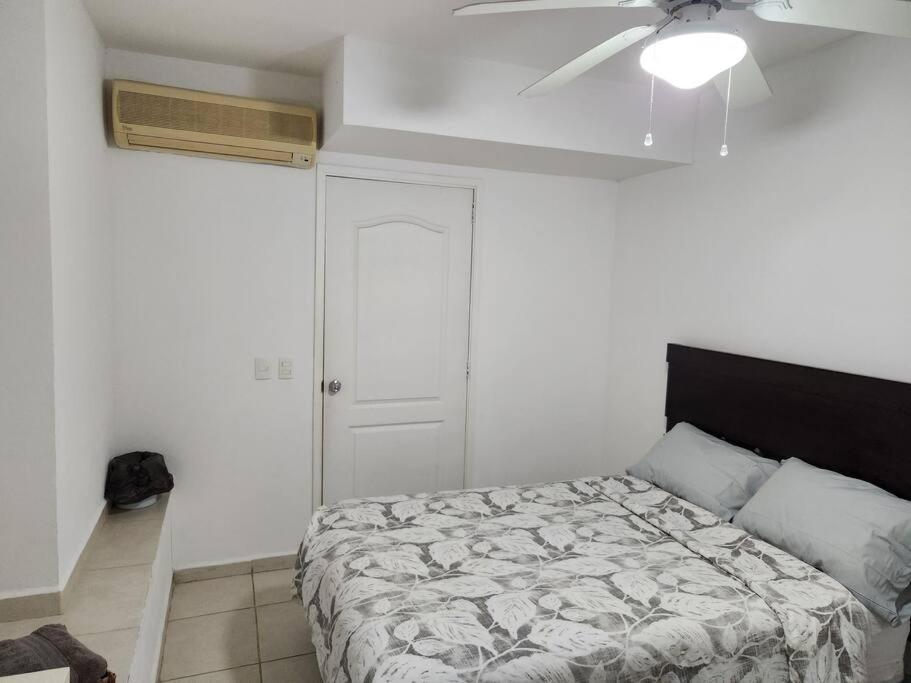 Departamento De Lujo. Seguridad 24. Playa A Pasos. Apartment Acapulco Exterior foto